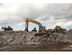 Muş'ta Karma Mücadelede Toplanan Karlar Eritilmeye Çalışılıyor