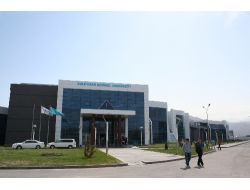 Sakaryalı İşadamları Kazakistan’daki Türk Üniversitesine Hayran Kaldı