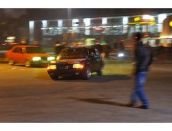 Yerli Driftçiler Asfalt Ağlatıyor..