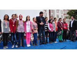 Yurt Yararına Düzenlenen Kermesi, 50 Bin Kişi Ziyaret Etti