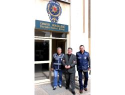 Kendini Savcı Olarak Tanıtan Dolandırıcı Yakalandı