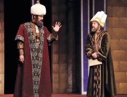 Sadri Alışık Tiyatrosu, Ünlü Oyuncularıyla Adana’ya Konuk Oluyor