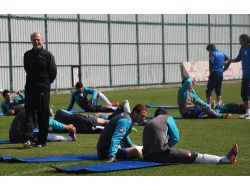 Denizli: İzmir’den Bir Takım Süper Lig’e Çıksın İsterim