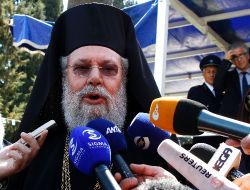 Rum Başpiskoposu Iı. Hrisostomos: Troyka Tarafından Tehdit Edildim