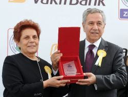 Arınç: Engelli Öğretmen Adaylarının Atama Kuraları Ağustosta