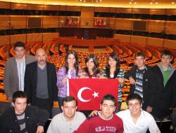 Yamanlar Koleji Öğrencileri Ab Parlamentosu'nu Ziyaret Etti