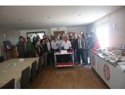 Mehmet Özdilek'e Sürpriz Doğum Günü Düzenlendi