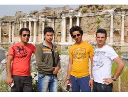 İranlı Öğrenciler, Bir Dönem Perslilerin Hakim Olduğu Side Antik Kent'i Gezdi