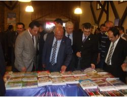 Tire'de Düzenlenen 'Kitap Şenliği' Coşkulu Açılışla Başladı