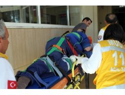 Muğla Belediyesi Temizlik İşçisine Araba Çarptı