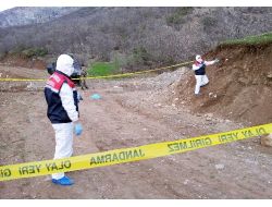 İnsan Kemiklerinin Bulunduğu Yerde Jandarma Kazı Yaptı