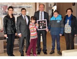 Otistik Çocuklar, Başkan Burma’yı Ziyaret Etti