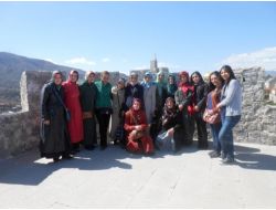 Bayan Din Görevlileri Gürcistan Gezisinden Memnun Kaldı