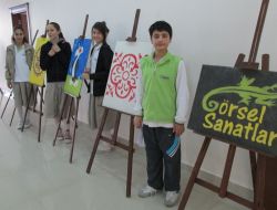 Şırnaklı Minikler Eserlerini Sergiledi