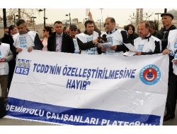 Demiryolları Özelleşmesi Çalışmalarını Protesto Ettiler