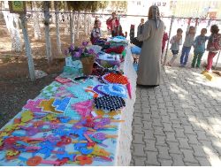 Akçakaleli Eğitim Gönüllülerinden Fakir Öğrencilere Destek