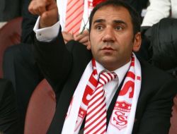 "Taraftar Rıza Hocanın Gönlünü Almasını Bilir"