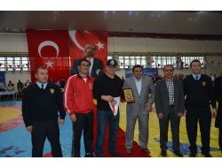 Polis Akademisi Güreş Müsabakaları Yapıldı