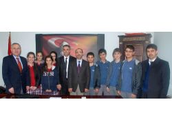 Şahikalı Öğrencilerden Milli Eğitim Müdürü Yıldırım'a Ziyaret