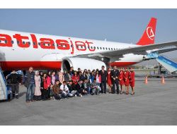 İlk Kez Uçağa Bindiler