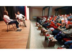 Tiyatrolu Anne-baba Eğitimi