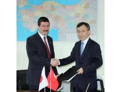 Japonya, Asya’nın Van Ekibine 100 Bin Dolar Hibe Etti