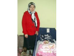 Kimse Yok Mu Derneği Mültecilere De Yardımcı Oluyor