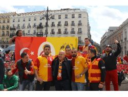 Galatasaraylı Taraftarlar, Madrid Sokaklarında