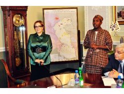 Bakan Merdanov İnepo'ya Katılan Öğrencileri Kabul Etti