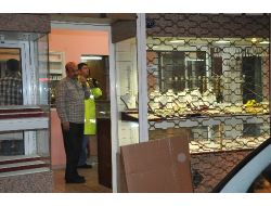 İzmir'de Kuyumcu Soygunu