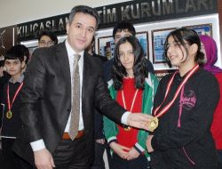 Kayseri Kılıçaslan Eğitim Kurumları, Başarılı Öğrencileri Ödüllendirdi