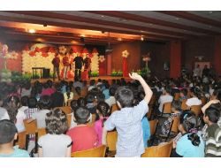 Silopi’de “kahraman Kanka Zalim Krala Karşı" Tiyatro Oyunu Sahnelendi