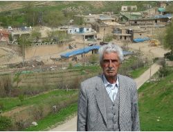 53 Yıllık Muhtar Bu Yıl Da Köyün Yolunu Asfaltlattıramazsa İstifa Edecek