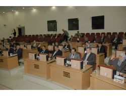 Uşak Belediye Meclisi Karıştı