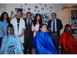 Sevgi Çocuklarına Okullarında Saç Bakım Hizmeti