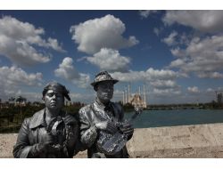 Adana’nın Simgesi Tarihi Taşköprü’de Festival Coşkusu Başlıyor