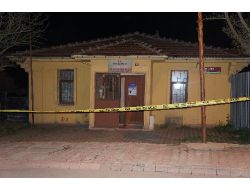 Muhtarlık Binasına Bomba Attılar