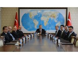 Çözüm Sürecinde Arınç’a İzmir Daveti