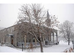 Lalapaşa Camii'ni Bir Holding Restore Ettirecek