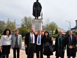 'Erkleri Tek Elde Toplama Gayretleri, Milli Egemenlik Adına Kaygı Verici'