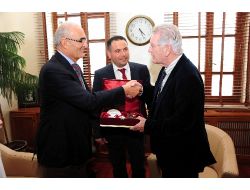 Fransız Konuklar Başkan Yılmaz’ı Ziyaret Etti