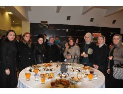 'Selam' Her Kesimden İnsanı Aynı Salonda Buluşturdu