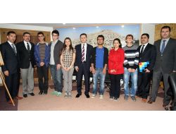 Ygs'de Derece Yapan Öğrencilere Vali Ayvaz'dan Büyük Hedef