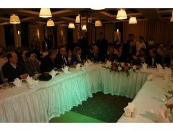 İş Adamı Karadayı, İstanbul İl Genel Meclisi Üyeleri Onuruna Yemek Verdi