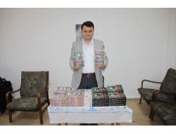 Kara Papaz Makarıos Hakkında Kitap Yazdı