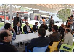 Kayseri Valisi Yılmaz, Vatandaşlarla Sohbet Etti