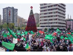 Kutlu Doğum Programında Türkçe Ve Kürtçe Ezgiler Seslendirildi