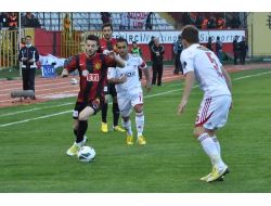 Eskişehirspor: 0 –sivasspor: 1 (İlk Yarı)