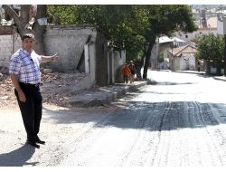 Bornova’da 28 Ev Yıkıldı, Dört Mahallenin Darboğazı Genişledi