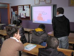 İşkur, Ortaokul Öğrencilerini Mesleğe Yönlendiriyor